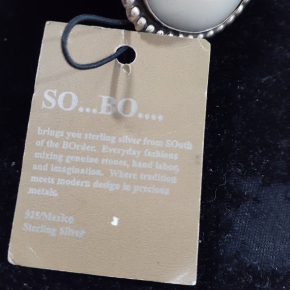 STERLING SILVER RAINBOW GLOW  MOONSTONE RING - Picture 4 of 6